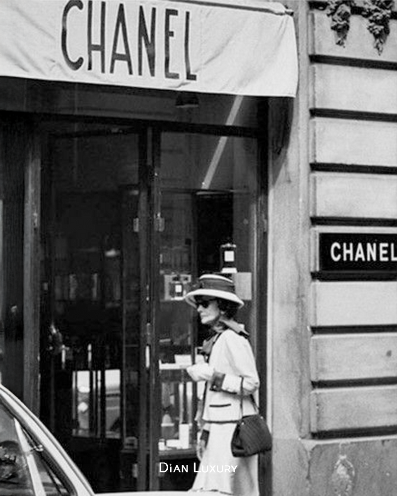 CHANEL 經典元素背後的故事：菱格紋、雙C Logo與山茶花｜The Stories Behind CHANEL’s Iconic Symbols